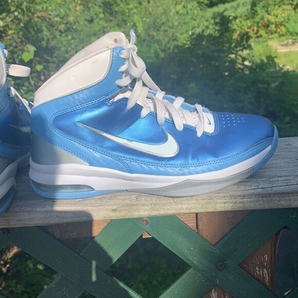 NIKE AIR MAX BASKETBALL SHOES 407708-402 WOMENS  Sz 8 CAROLINA BLUE 2010 *RARE* - Picture 5 of 8